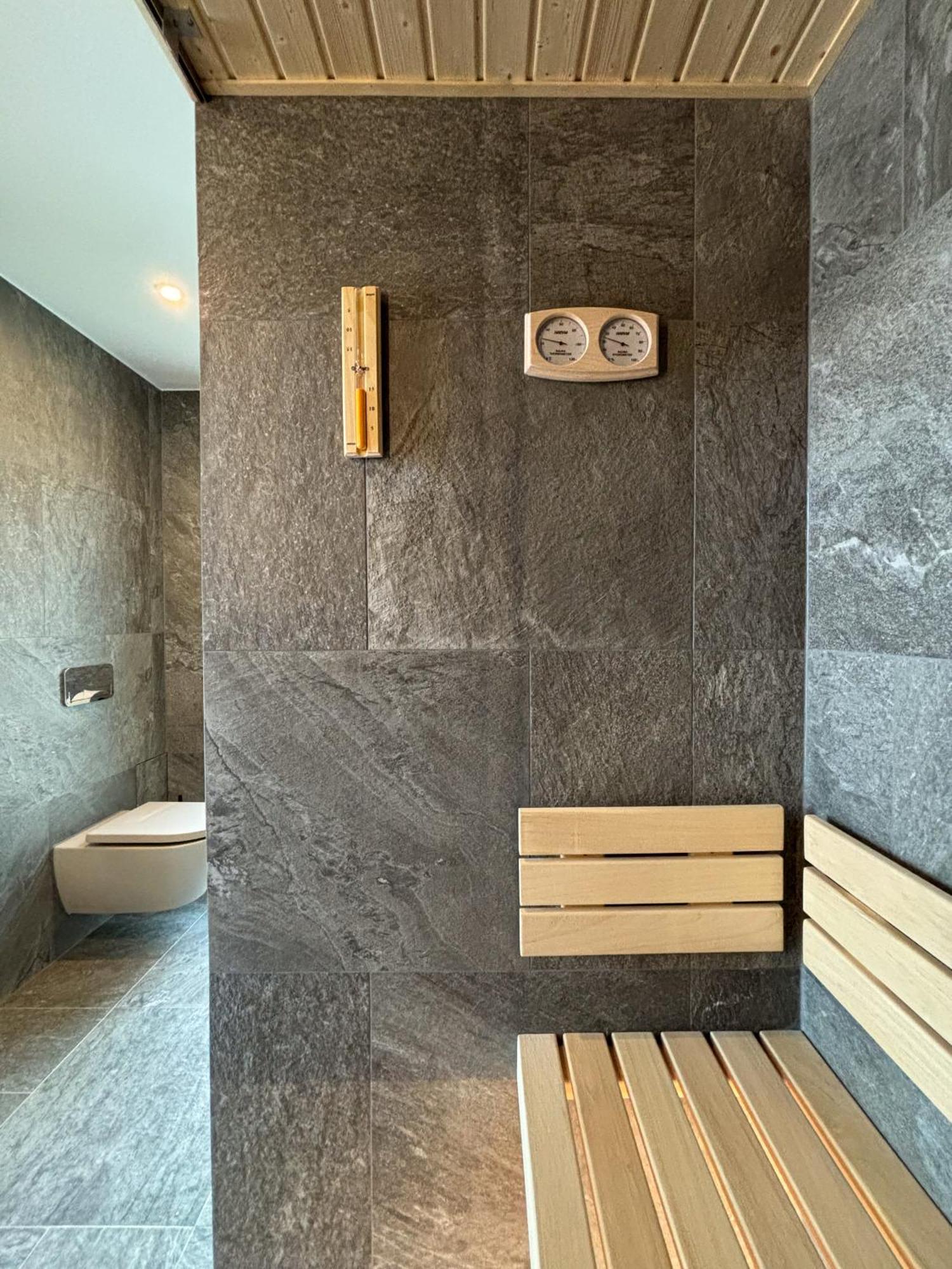 W Hill Karkonosze & Lodge Sosnowka (Jelenia Gora)