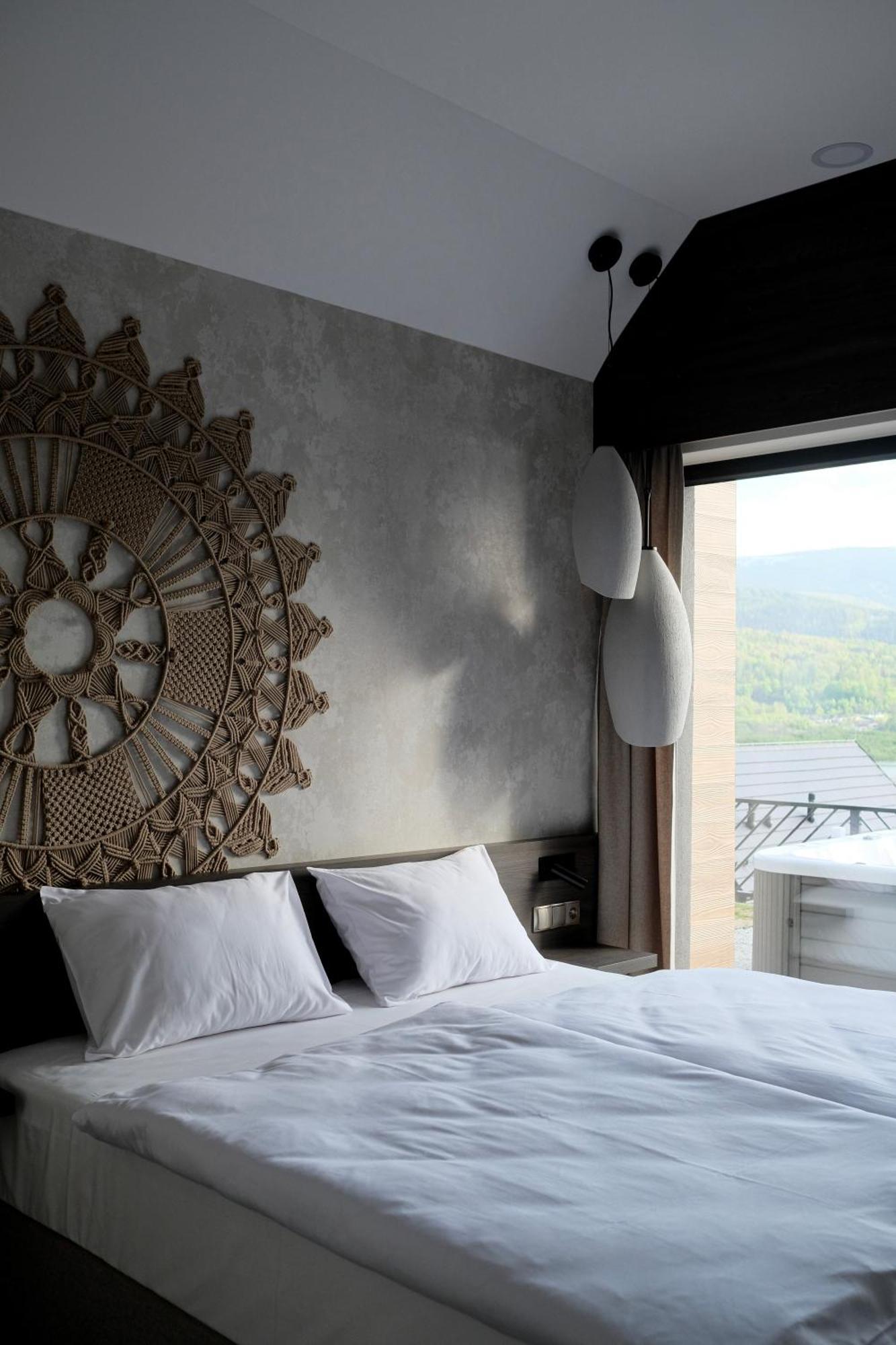 W Hill Karkonosze &